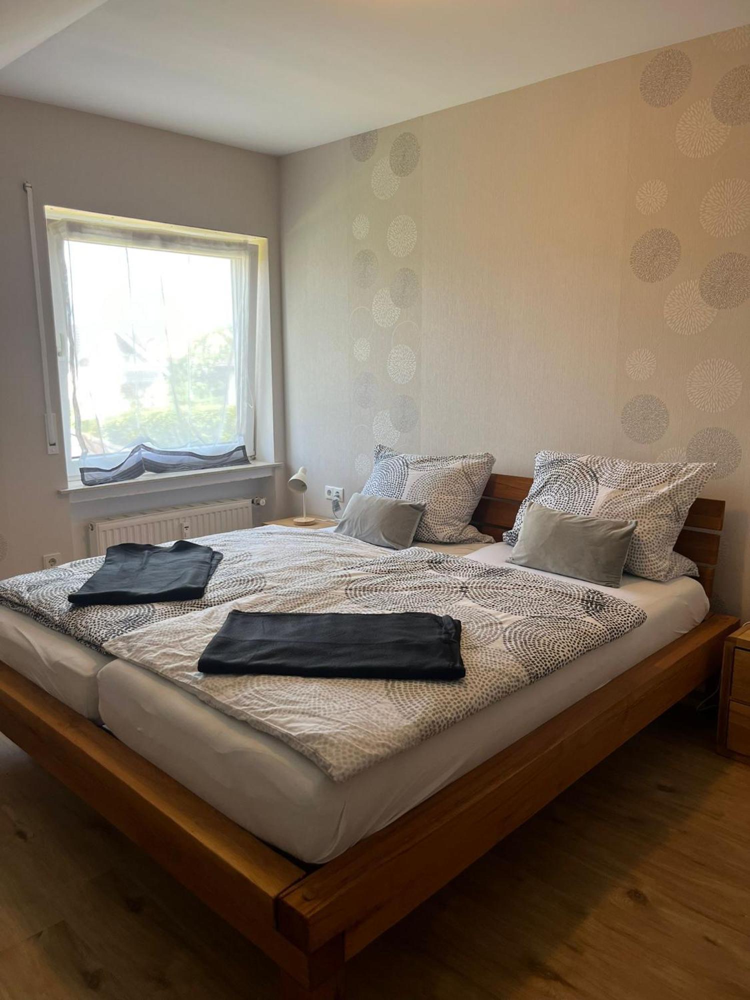 Fewo Hoheeifel, 1 Haus Mit 2 Apartments 5 Schlafzimmer In Kelberg Naehe Nuerburgring Exterior photo