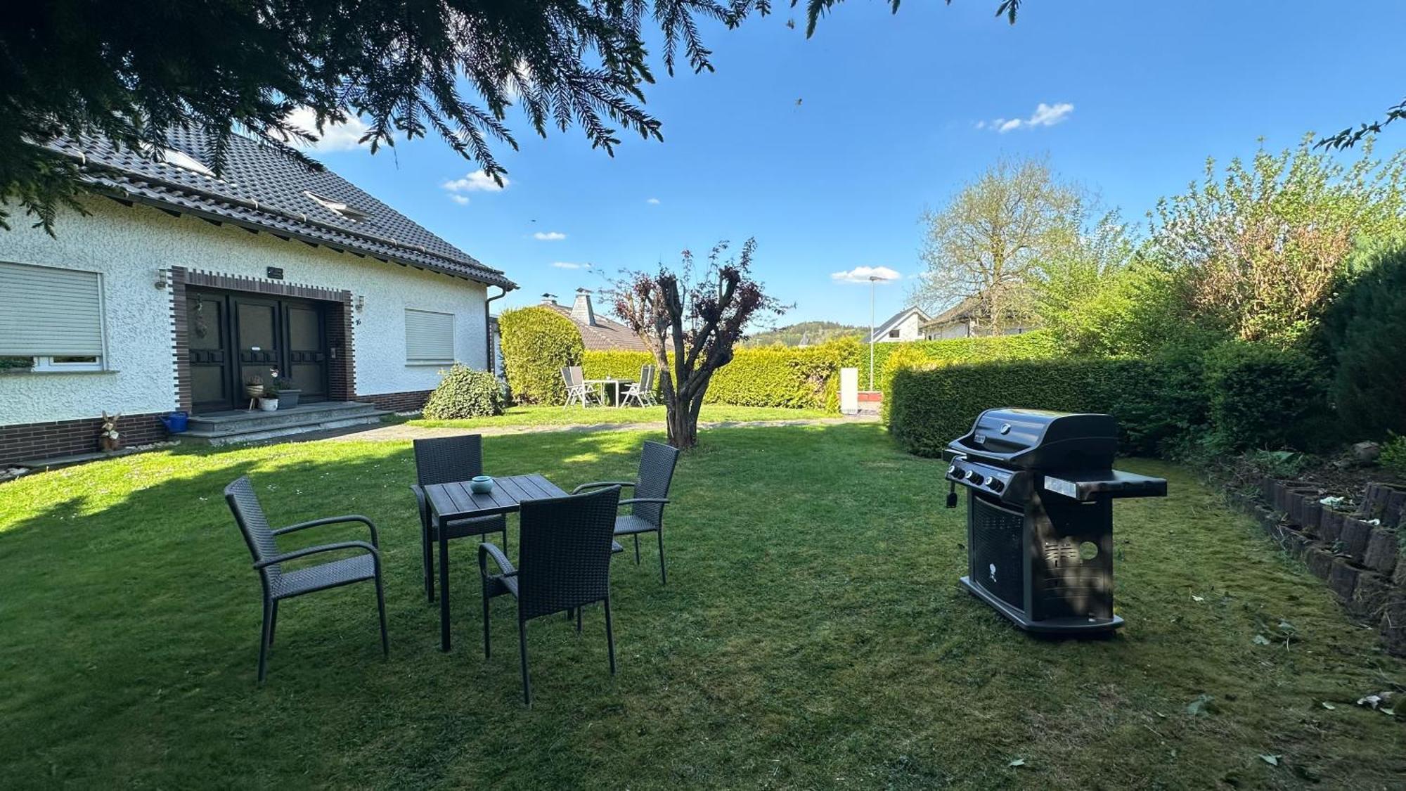 Fewo Hoheeifel, 1 Haus Mit 2 Apartments 5 Schlafzimmer In Kelberg Naehe Nuerburgring Exterior photo